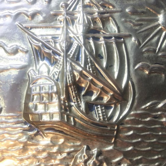 Vintage Sailing ship Pressed Metal Wall Plate, Made in England - Picture 5 of 5